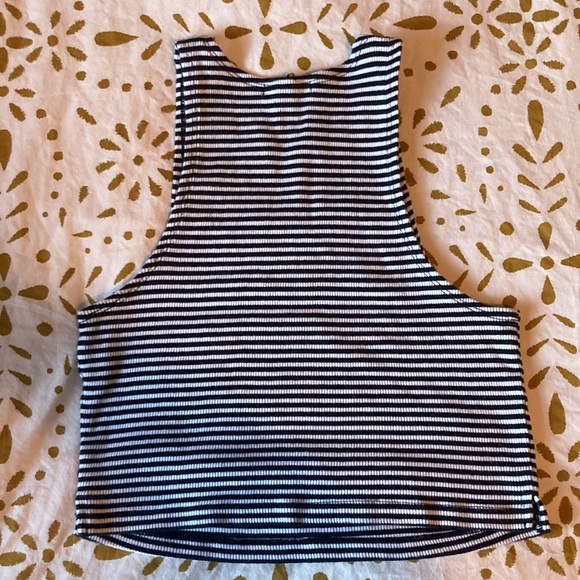 Forever 21 Striped Crop Tank-Size Large - Picture 2 of 3